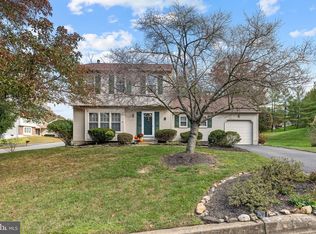 1 Bent Tree Cir, Hockessin, DE 19707