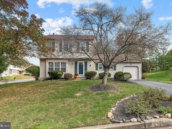 1 Bent Tree Cir, Hockessin, DE 19707