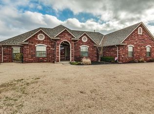 884 Whispering Creek Ct, Piedmont, OK 73078