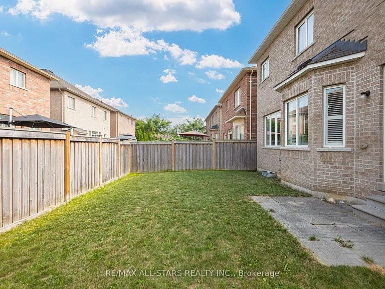 102 Creekland Ave — Photo 46