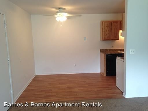 4th image of 2716 Golfside Dr APT 806