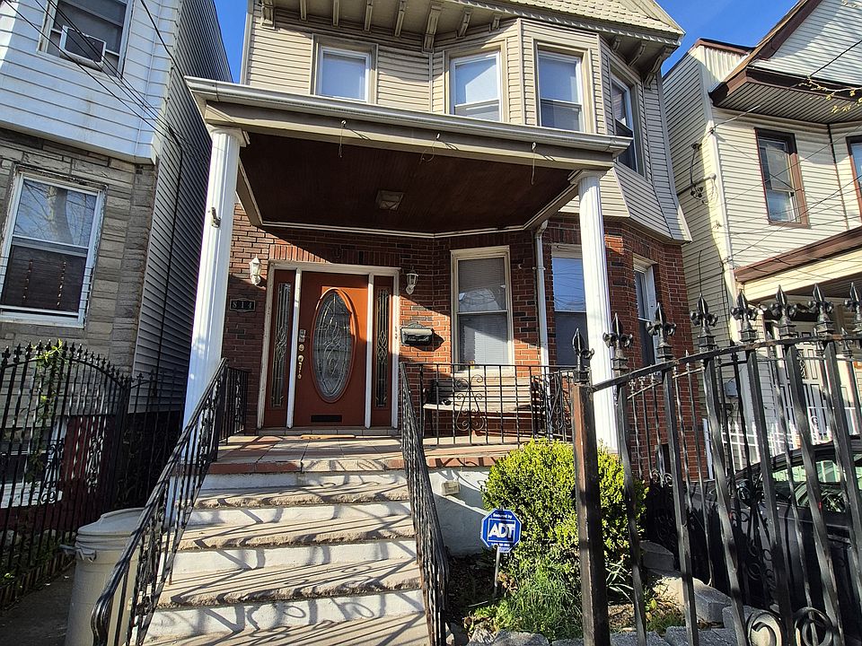1st image of 814 Pavonia Ave Floor 1