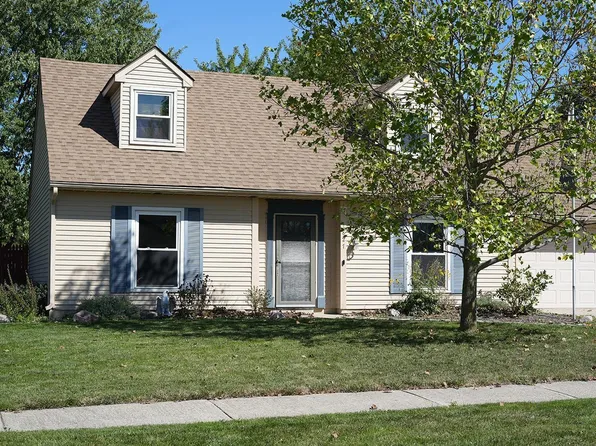 1827 Papermill Xing, Fort Wayne, IN 46825