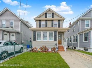 192 Lexington Ave, Staten Island, NY 10302