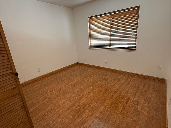 4th image of 3718 16th Ave