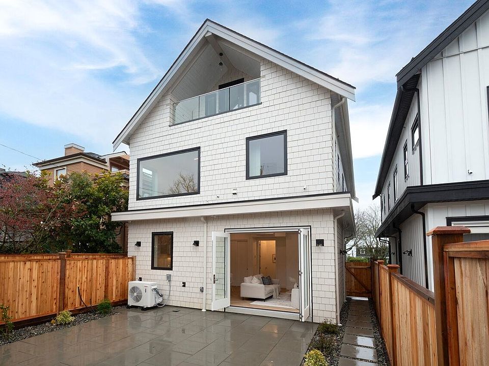 1st image of 4424 W 4th Ave