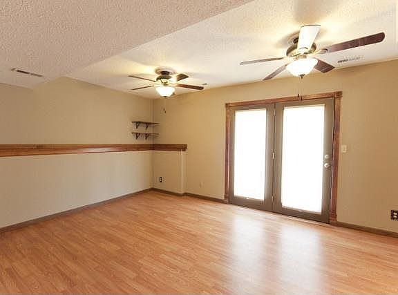1508 W 27th St. Lawrence, KS listing photo #4