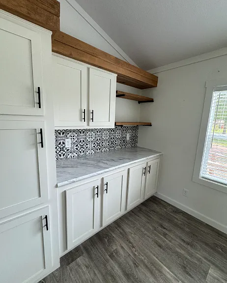 9440 Hickory St — Photo 3