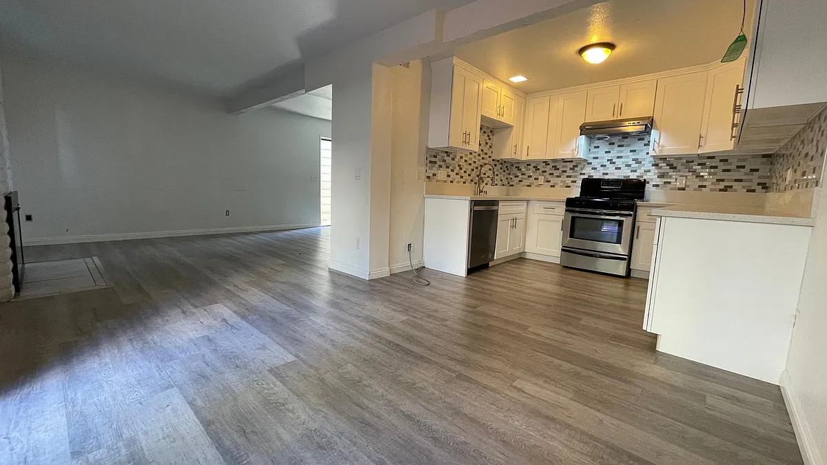 Building Photo - 1010 Marlin Dr