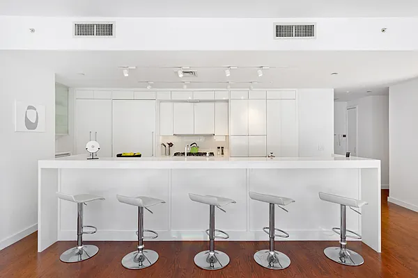 Rented by Olshan Realty | media 16