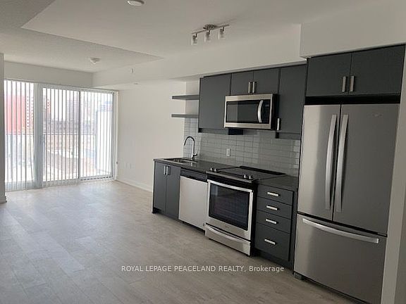 2nd image of 50 Wellesley St #1106