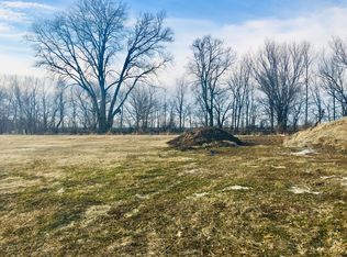 1032 Thomas Dr, Momence, IL 60954