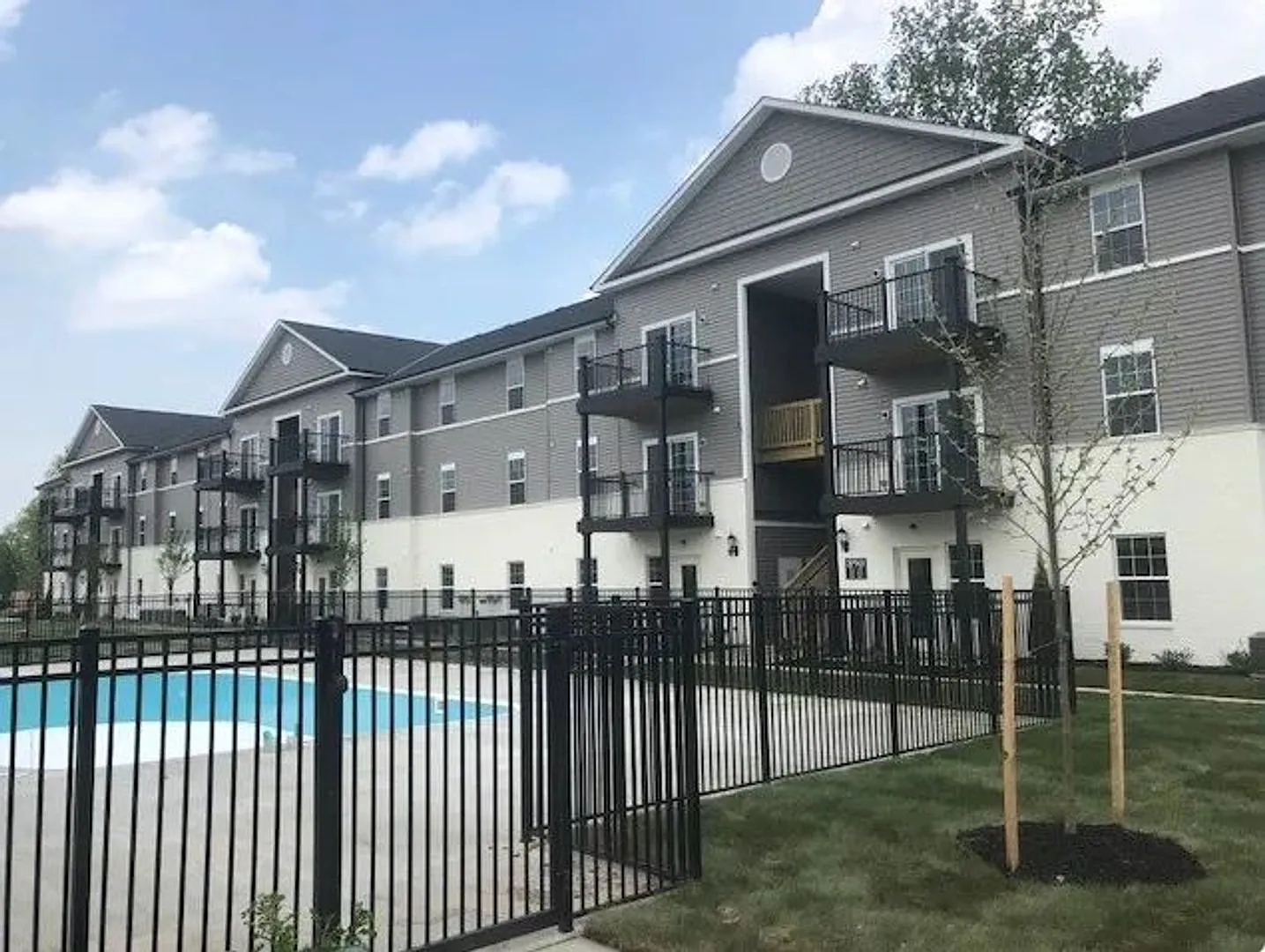 Jefferson Pointe — Photo 3