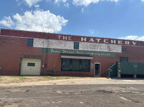 510 Stone St, Great Bend, KS 67530