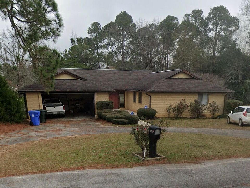 1st image of 508 Roberson St