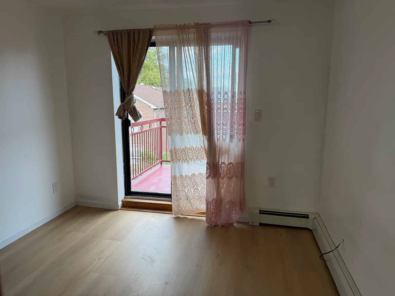 24th Ave, Flushing — Photo 3