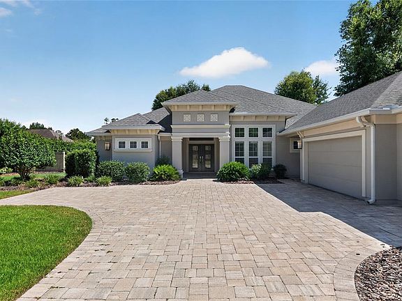 4th image of 10407 SW 26TH PLACE