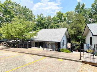 17 Akokisa Dr, Cherokee Village, AR 72529