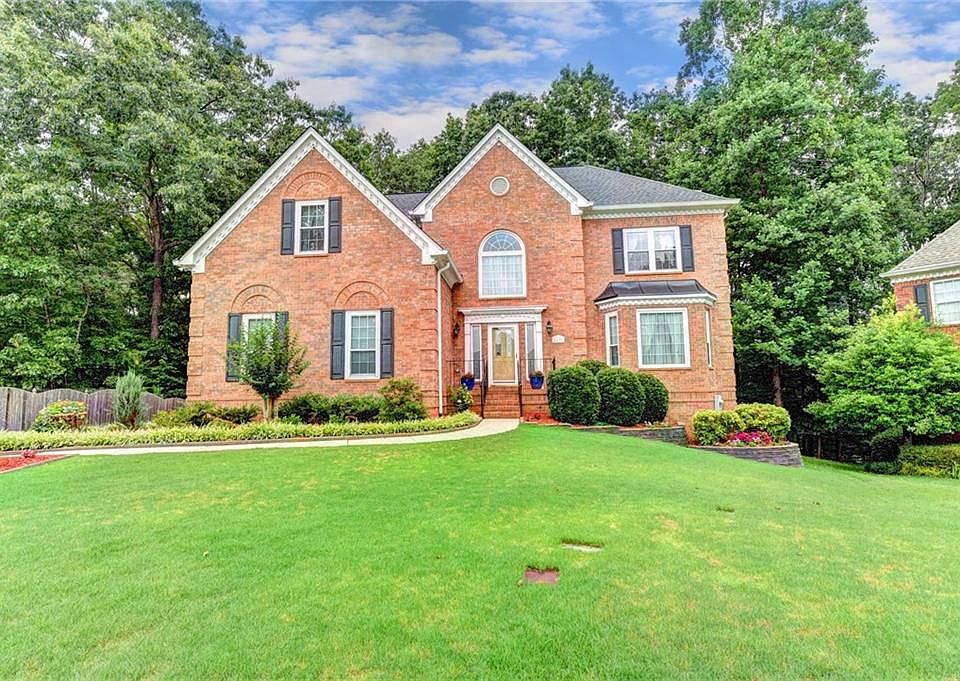 1st image of 2495 Sawtooth Oak Dr