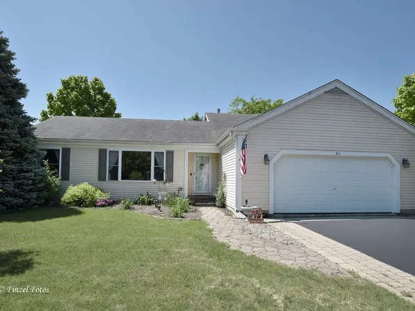 811 Woodbine Ln, Marengo, IL 60152