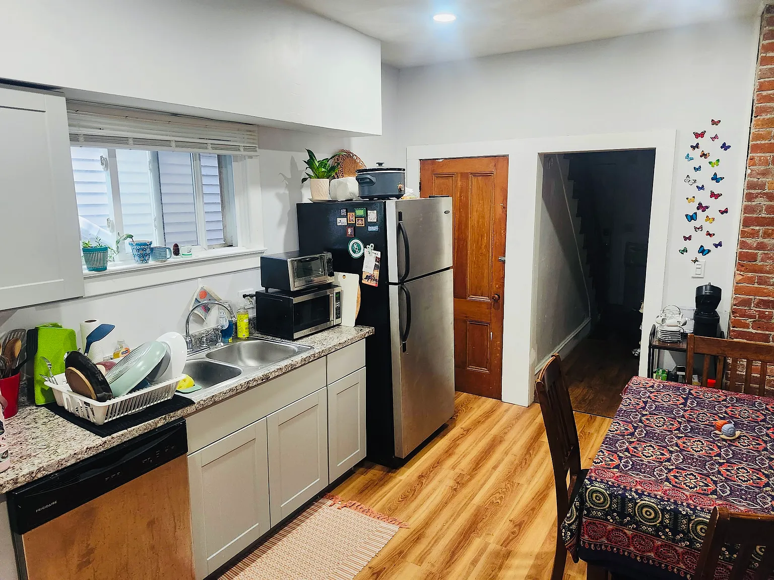 40 Seminary Ave — Photo 1