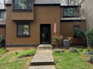 1633 Bentana Way, Reston, VA 20190