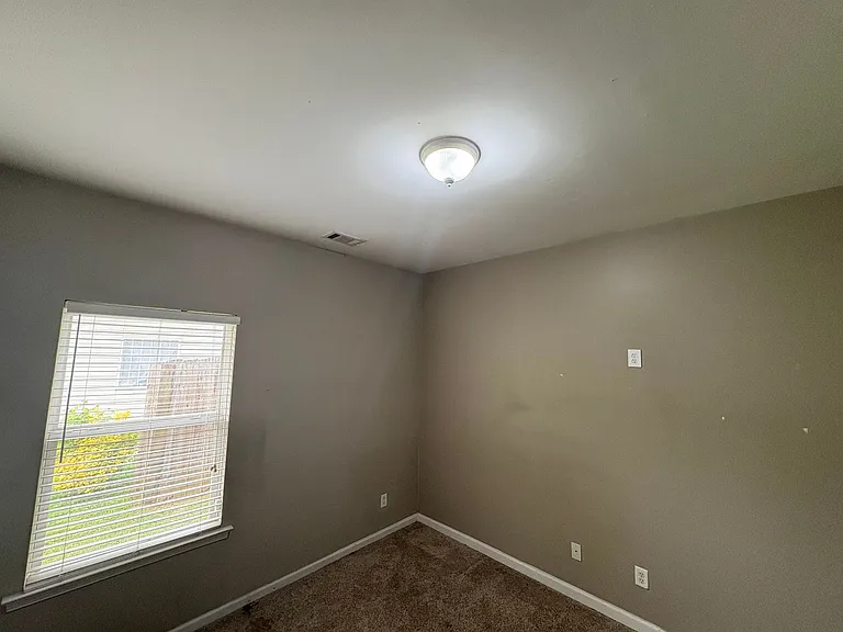 5287 Promenade Dr — Photo 9