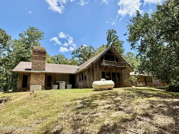 1931 Dry Fork Creek Rd, Gloster, MS 39638