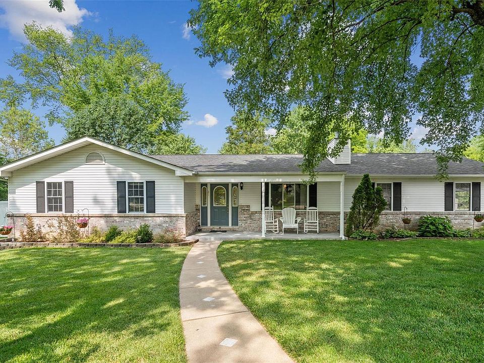 1st image of 21 Millwell Dr
