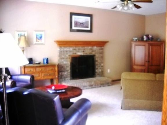 5th image of 6375 Pebblecreek Dr