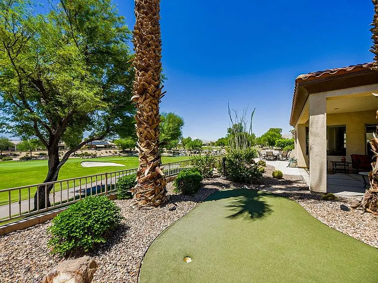81465 Avenida Montura — Photo 27