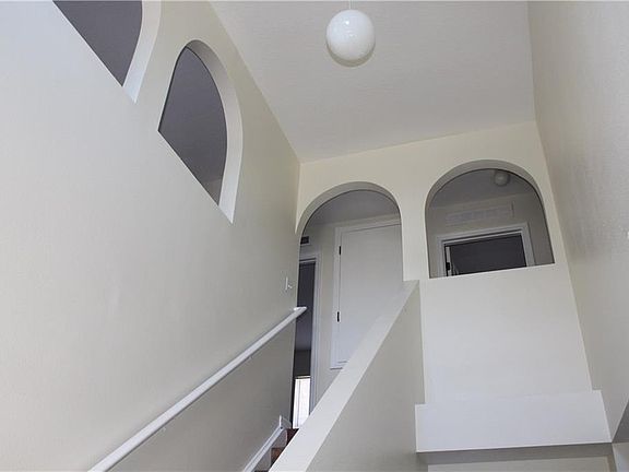 4th image of 2291 Tealwood Cir