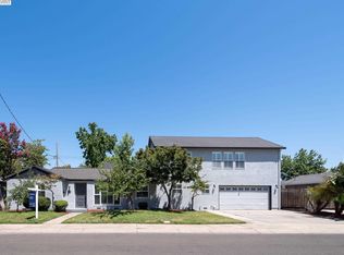 1401 Lake St, Lodi, CA 95242
