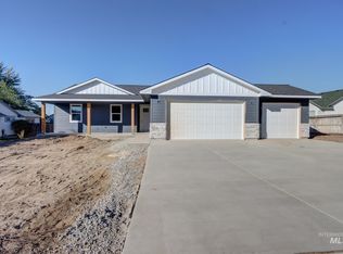 2222 Sundown St, Emmett, ID 83617