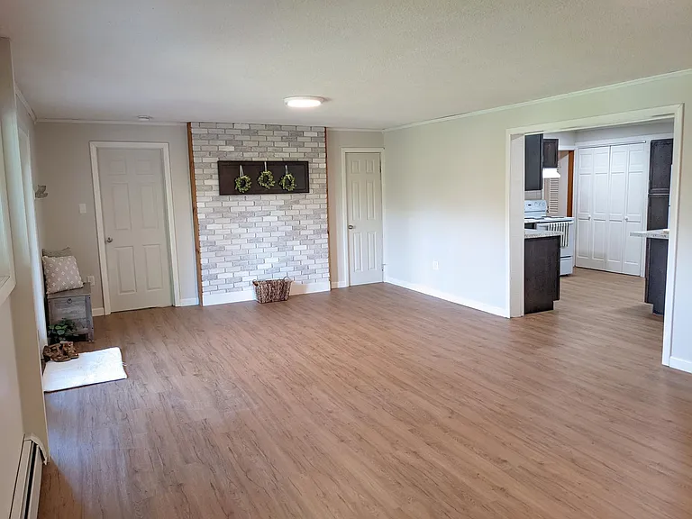 14 Mountain View Blvd — Photo 2