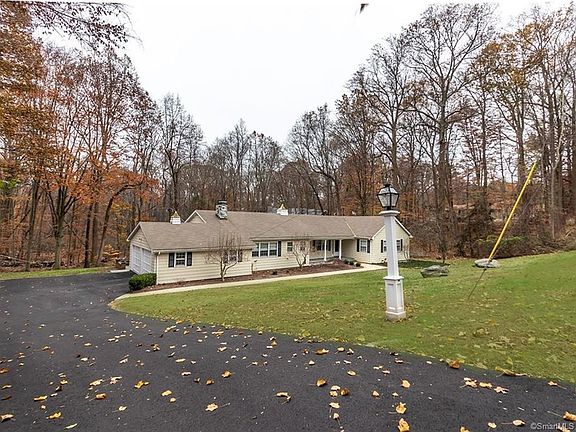 2nd image of 86 Tersana Dr