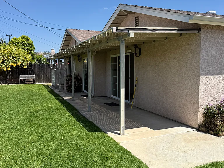 891 Rosewood Ave — Photo 55