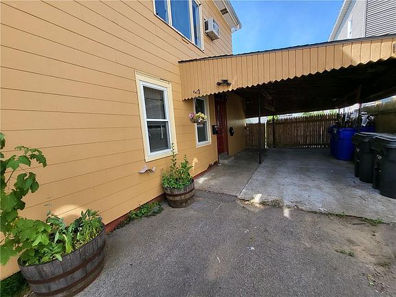 2nd image of 127 Sherman St