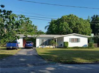 8620 Gardenia Dr, Seminole, FL 33777