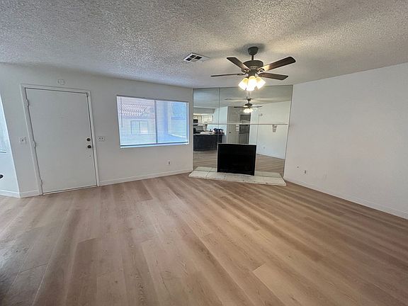 3rd image of 725 Rock Springs Dr APT 202