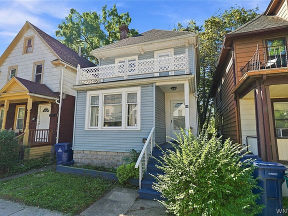 3rd image of 48 Custer St