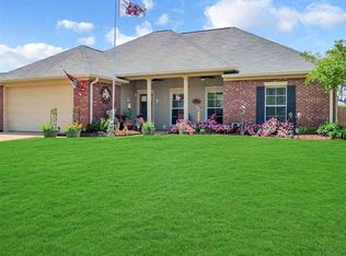 126 Sara Fox Dr, Brandon, MS