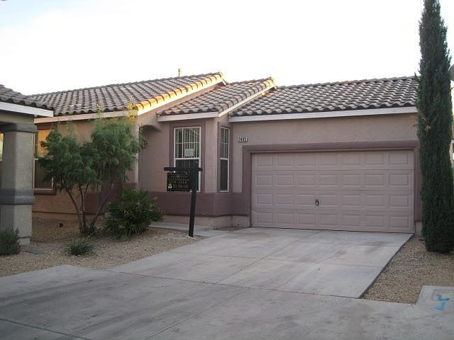1st image of 2405 Plaid Cactus Ct