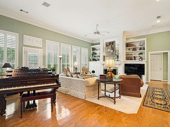 4th image of 6008 Richwater Dr