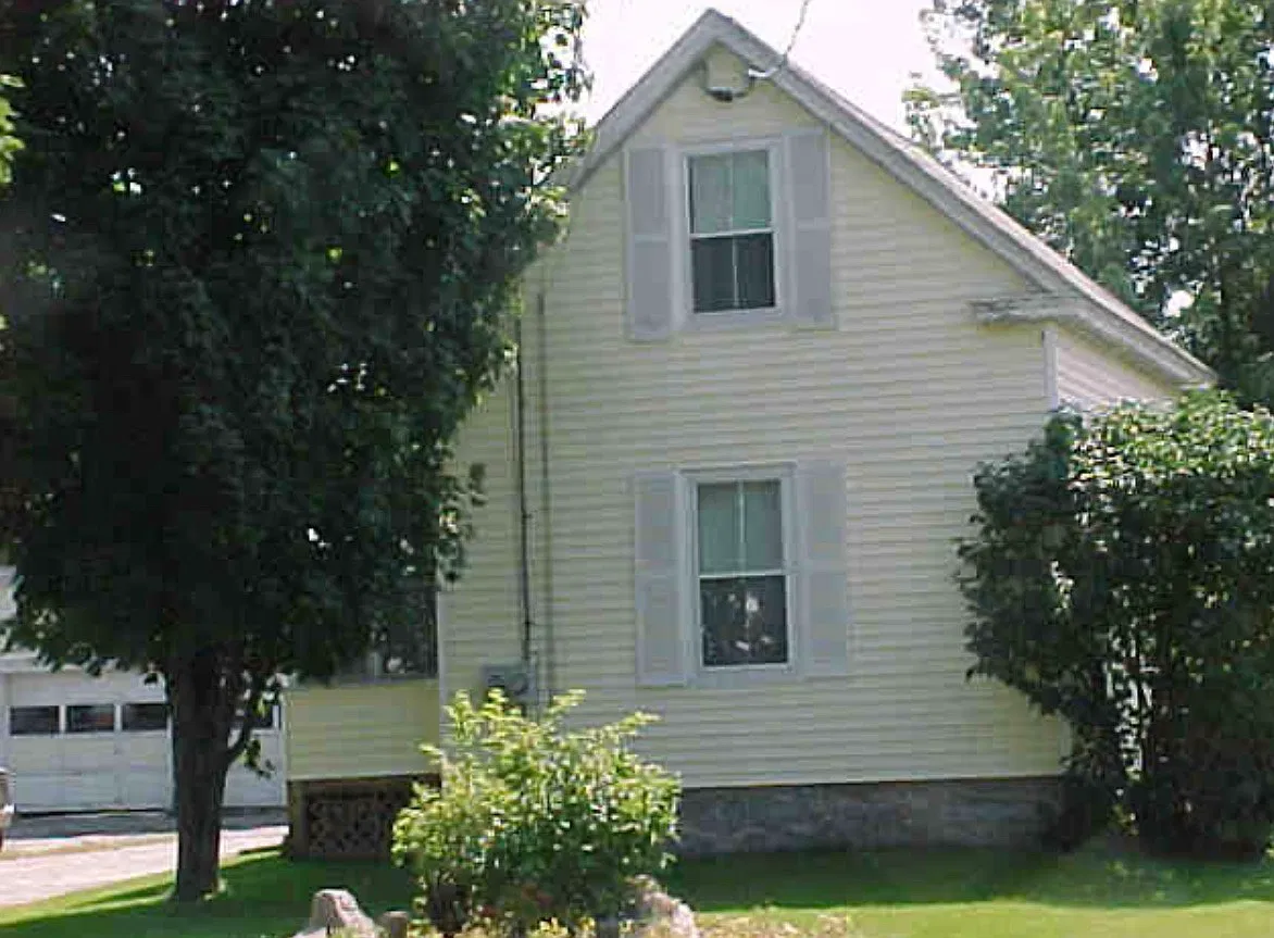 Ray St, Biddeford — Photo 1