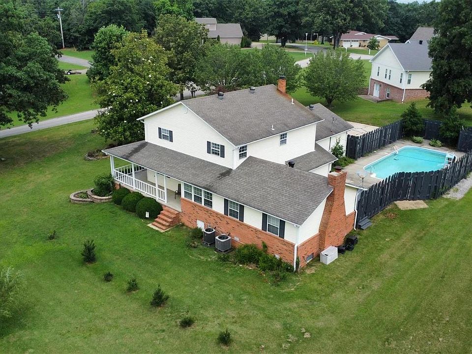 1st image of 3431 Hawthorne Cir