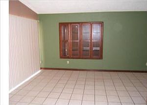 4th image of 13721 Pattilynn Dr