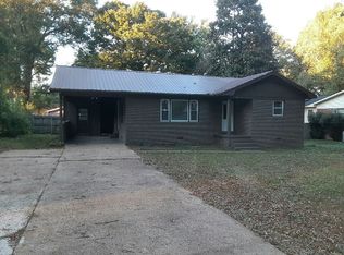 3022 Maple Ave, Milan, TN 38358