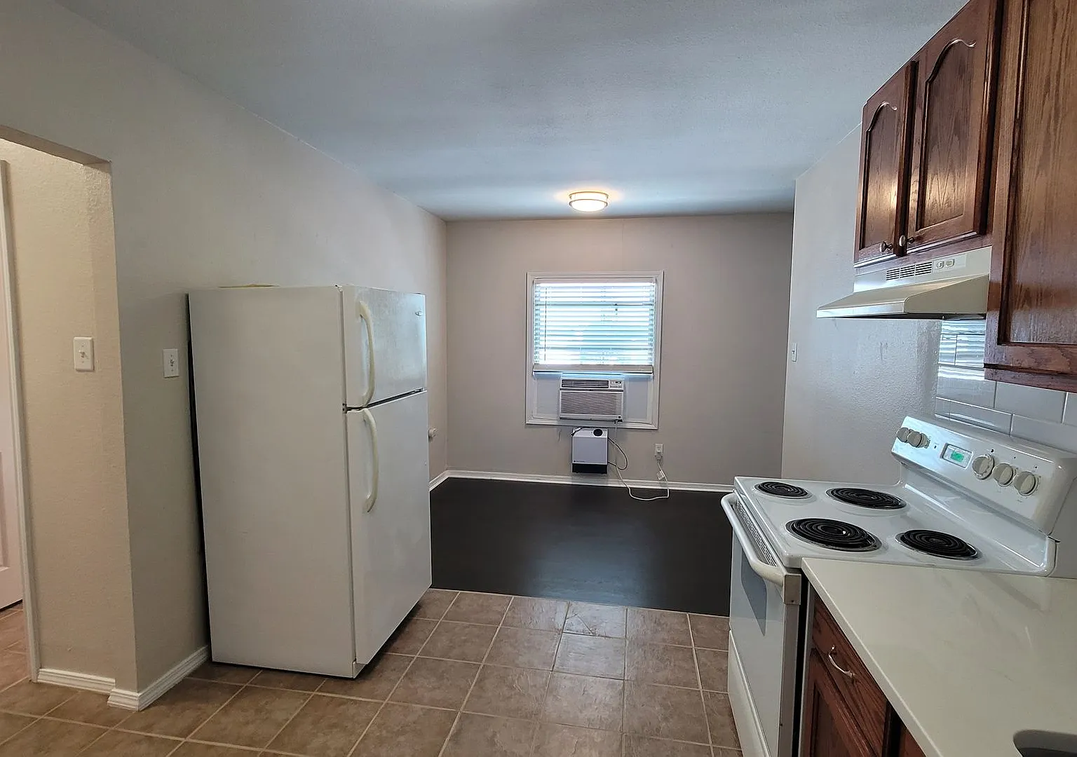 137 Norwood Court — Photo 1