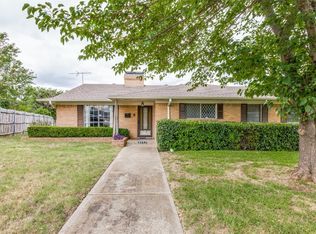 4533 Crown Knoll Cir, Dallas, TX 75232